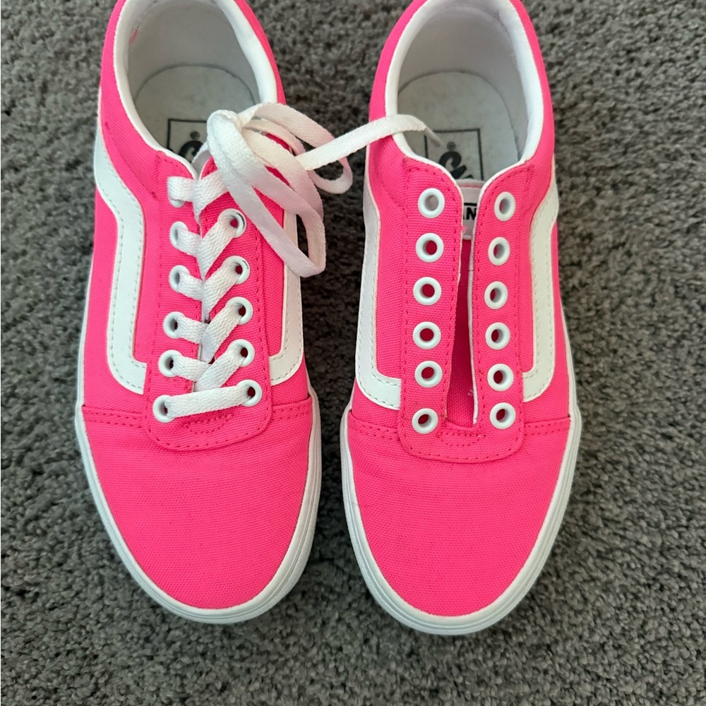 Vans Women's Bright Pink Canvas Sneakers Size 6